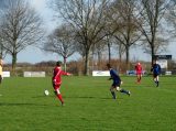 S.K.N.W.K. JO16-1 - Hoofdplaat/Biervliet JO16-1 (comp.) voorjaar seizoen 2021-2022 (51/86)